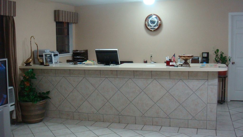 Shiloh Motel 2*